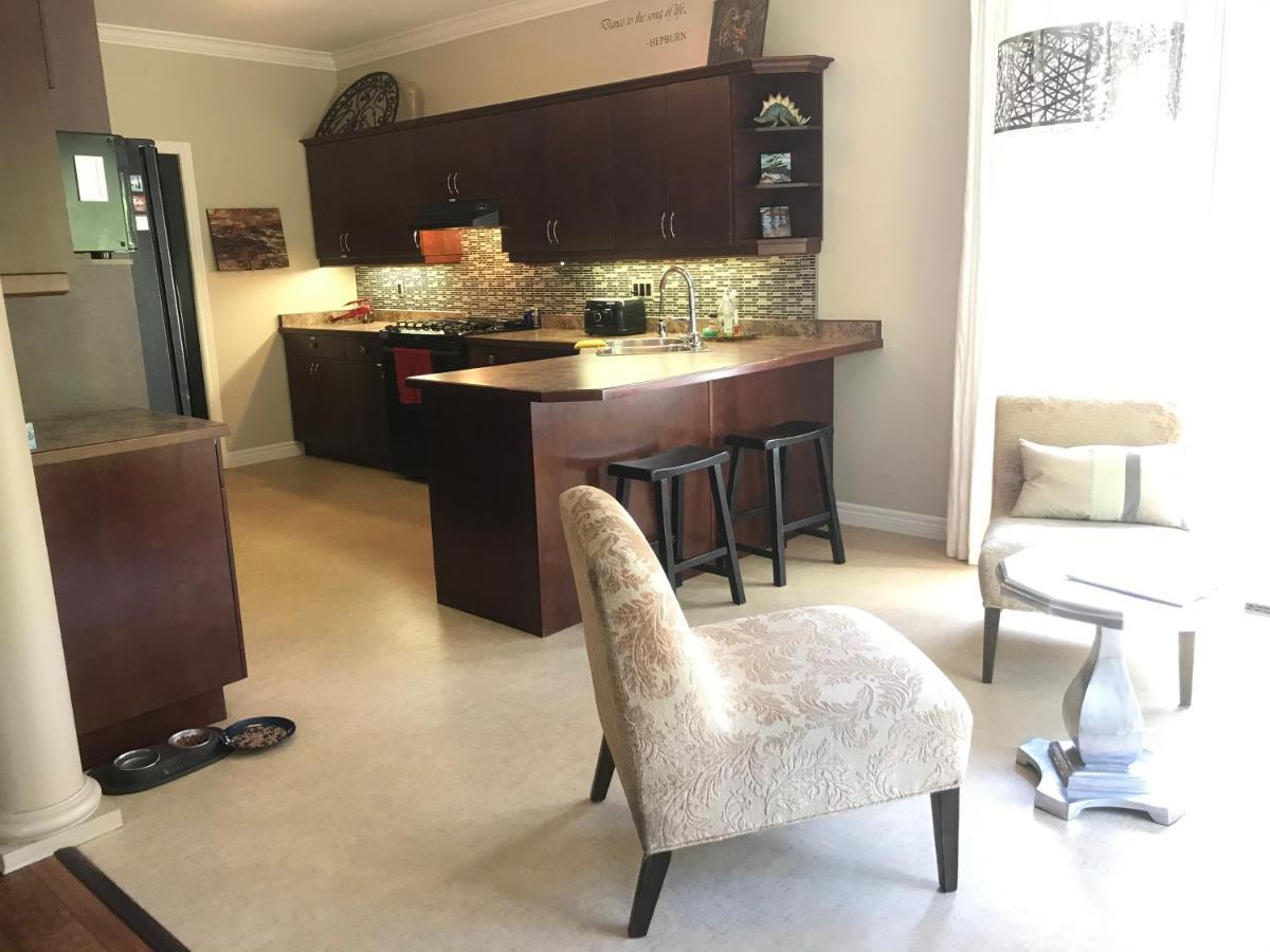 Apartmán Cozy Luxury On The Thames In Ontario! Londýn Exteriér fotografie